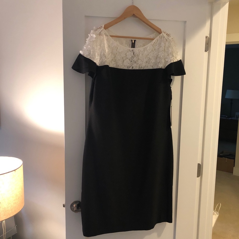 NWT- Beautiful black and white flower dress.